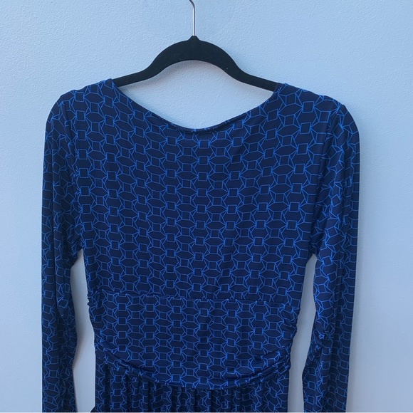 Onjenu London Women’s Size 14 Blue Navy Print Dress Stretch Ruched Waist Pockets - Picture 7 of 7